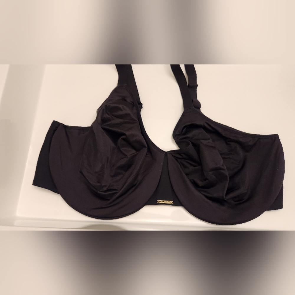 Chantelle Bra Size 40DDD - Picture 4 of 5